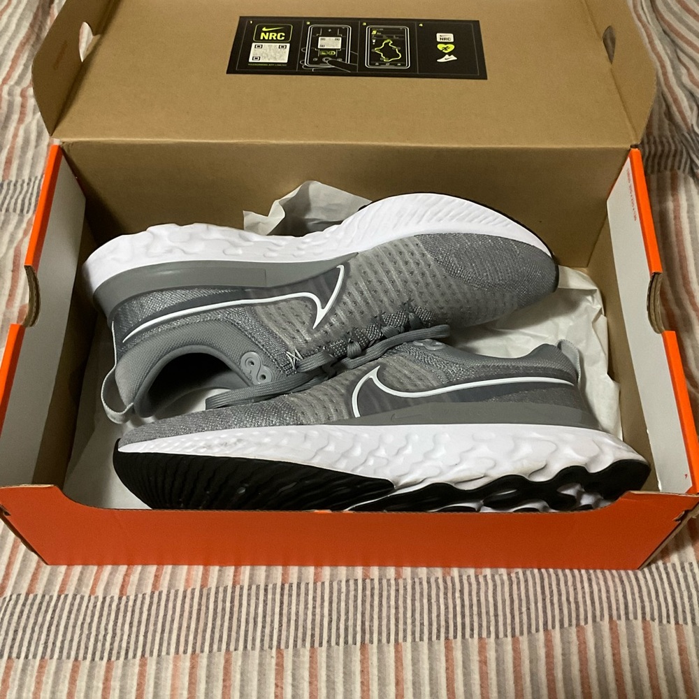 Nike React Infinity Run - Picture 2 of 4